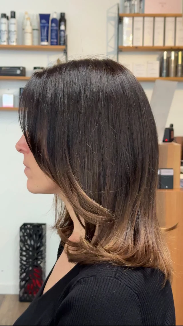 Joli changement ✨ 

#nomadstyle #davines #coloration